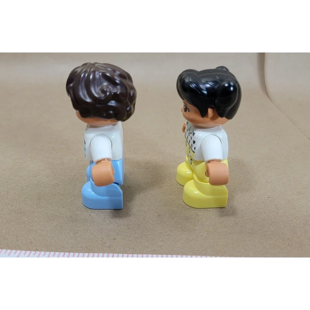 LEGO Duplo Figures Lot of 2 Boy Blue Stripes Girl Hearts Yellow Pants 2 Inch
